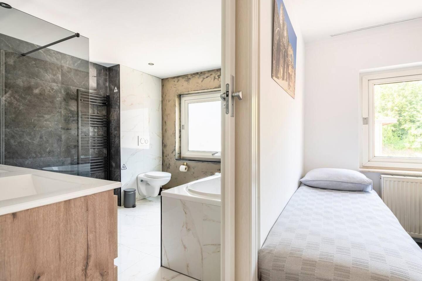 Logement Viphouse Valkenburg 팔켄뷔르흐안더횔 객실 사진